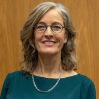 Pasfoto Ruth van Rossum